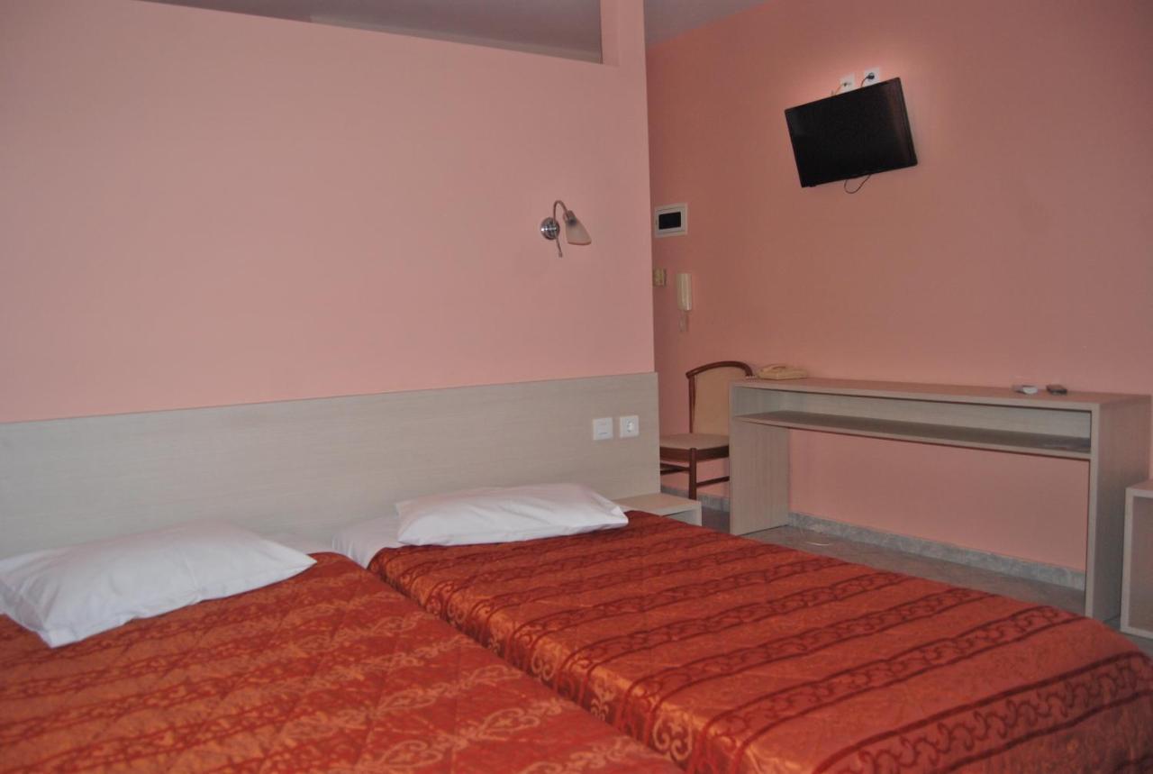 Hotel Chrisi Akti Nafpaktos Zewnętrze zdjęcie